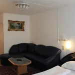 Hotel Pension Adam Apartment